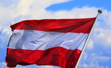 Austria, Flag