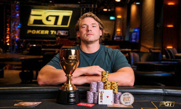 Peter Foxen Peter Foxen