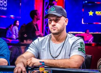 Michael Mizrachi am Pokertisch