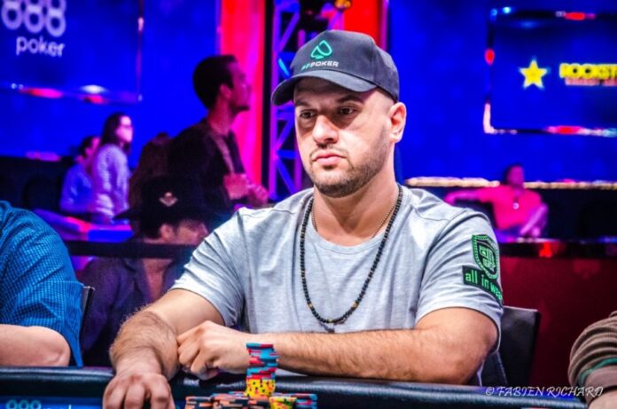 Michael Mizrachi am Pokertisch