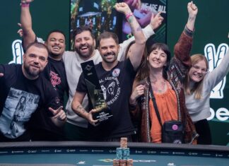 Felipe Boianovsky nach seinem Sieg mit seiner Rail.