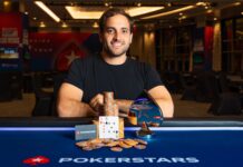 Siege für Simao und Rafael beim NAPT High Roller in Las Vegas Simao nach seinem Pokersieg in Las Vegas.