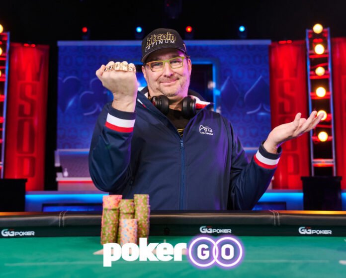 Phil Hellmuth am Pokertisch