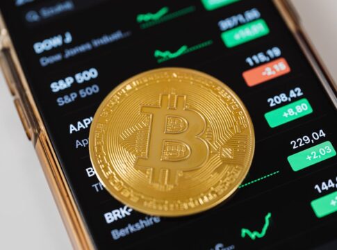 Krypto Coin auf Smartphone
