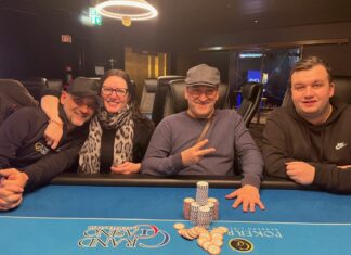 Die vier glücklichen Sieger im GCLi.