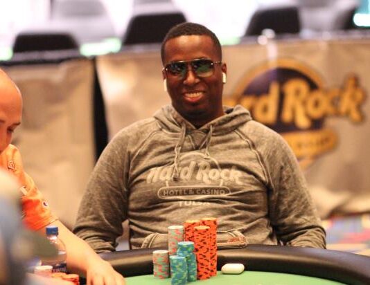 Maurice Hawkins z kolejnym rekordem. 22. pierścień WSOP Circuit na jego koncie Maurice Hawkins podczas WSOPC