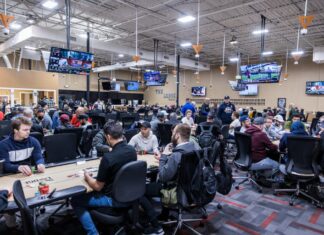 Turniej rozgrywane w The Lodge Card Club