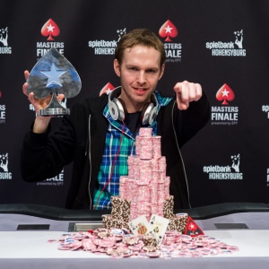 winner_auer_300x300_scaled_cropp