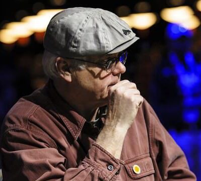 WSOP Event #37: Michael “Big Store” Moore gewinnt das Limit Hold’em