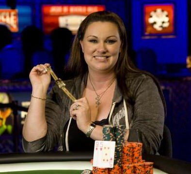 WSOP Event #54: Dana Castaneda stiehlt den Männern die Show