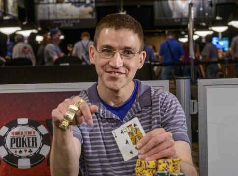 WSOP Event #12: Gregory Kolo mit Start-Ziel-Führung zum Bracelet