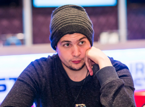 WPT World Championship – Rocco führt, Nanos weiter auf Top-Position nach Tag 2