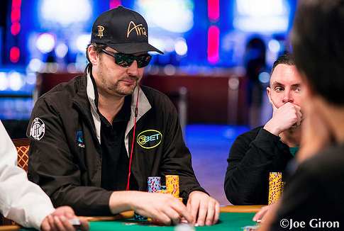 WSOPE Berlin – Erik Scheidt führt nach ersten Oktoberfest Flight, Hellmuth noch im Rennen