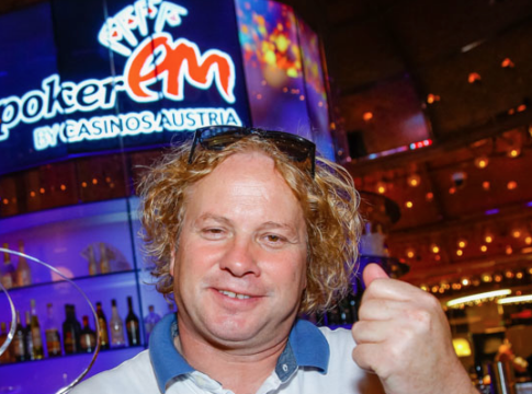 Simon Boss gewinnt das Poker EM Velden Main Event für €182.600 Preisgeld