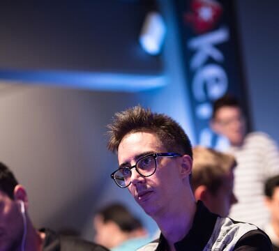 Samuel Bernabeu geht als Chipleader in Tag 2 des größten EPT Main-Event aller Zeiten!