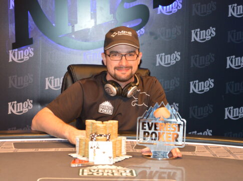 Die Massen stürmen das King’s beim MPS Everest Poker Cup!