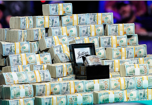 WSOP Main Event 2015 – Das Finale der letzten Drei als Aufzeichnung