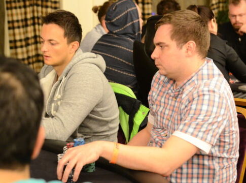 272 Entries am Tag 1 des Grand Live im King’s Casino Prag – Artur Zmarzly Chipleader!