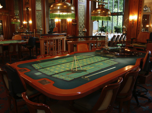 Online vs Offline Casinos