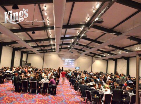 Miamiguy führt nach Tag 1A des EPSC Main Event im King’s – Late Registration bis Level 12 an Tag 1B möglich!