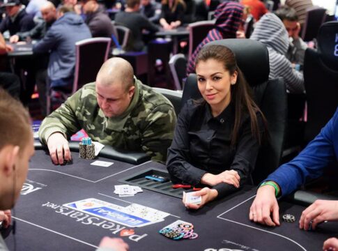 Am Donnerstag €6.000 garantiert beim Special Deepstack im King’s & „Shorty“ gewinnt den Super Wednesday!