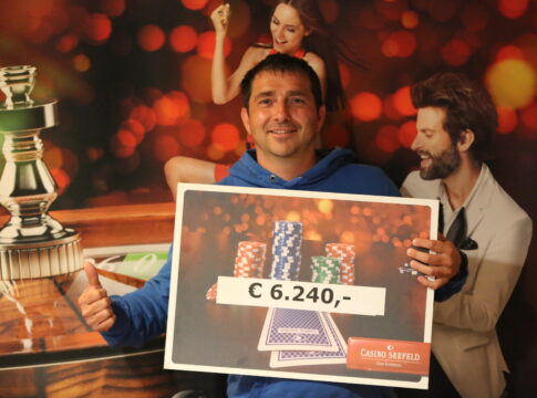 Alexander Rettenbacher siegt beim CAPT Seefeld Bounty Event – Heute Tag 1A des Main Events!