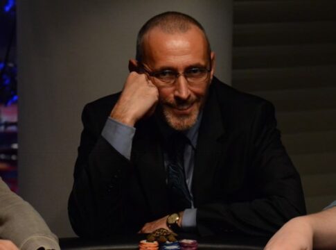 Timothy Weltner legt vor beim €100.000 GTD Just Poker Main Event im King´s