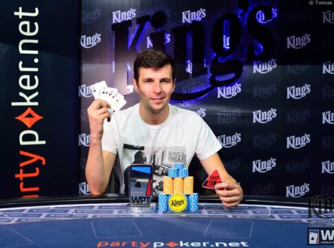 Uwe Andreas Heubner kann sich beim WPT Pot Limit Omaha High/Low Event den Sieg holen!