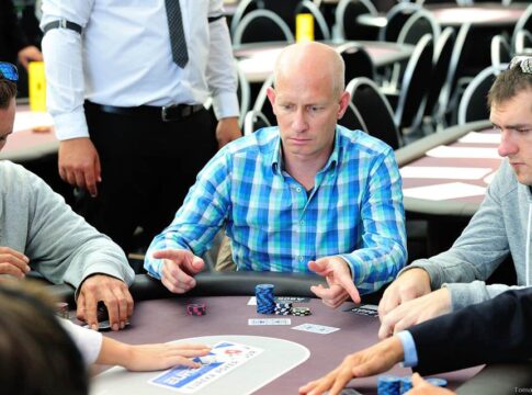 Stephan Klam führt im Finale des WSOPC Mixed NLH/PLO Ring Event#4!