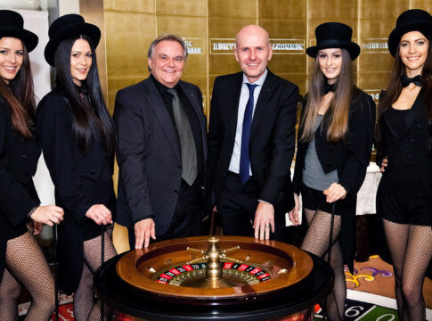 Feierliche Amtsübergabe im Casino Linz
