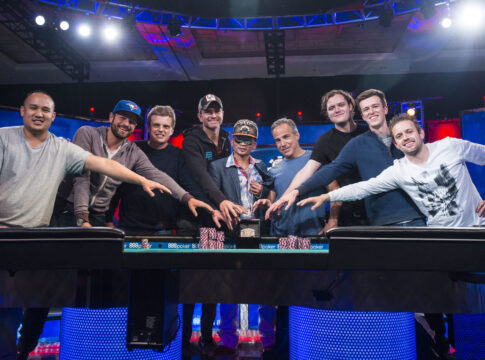 WSOP Main Event – Replay der November Nine, Tag 1