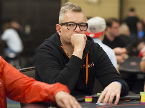 The Big Wrap – Erich Kollmann jagt Richard Toth im Warmup PLO Finale