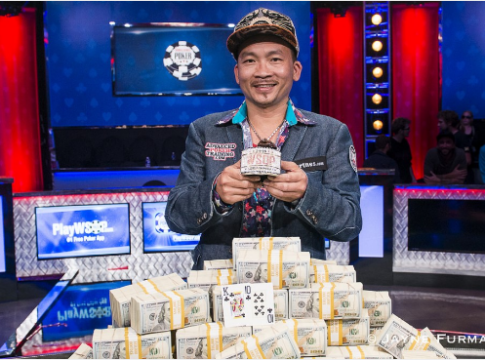 Qui Nguyen ist der neue WSOP Main Event Champion nach packendem Finale