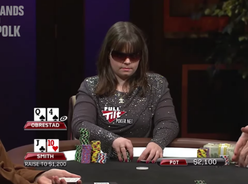 Annette Obrestadt mit perfektem Read auf Justin Smith