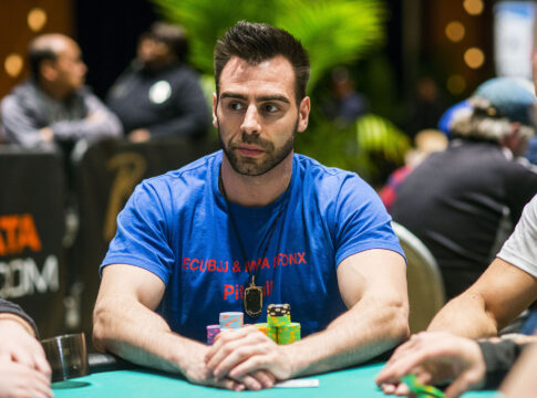 Oliver Busquet führt beim WPT Borgata Winter Open