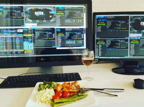 Sunday Grind auf 888poker – „TooMuchRake“ gewinnt den RakeLESS Sunday und über $24.000