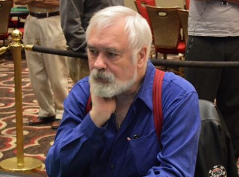 Tom McEvoy versteigert auf Ebay sein WSOP Bracelet