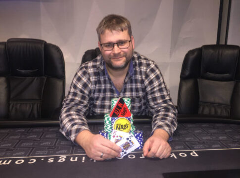 Massendeal beendet das King’s Mega Stack Turbo Event am Dienstag!