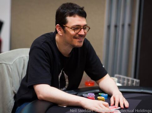 „Künstliche Intelligenz wird eine große Rolle spielen“ – Ike Haxton im Interview