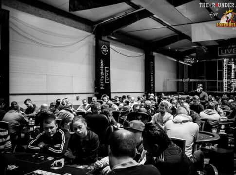 „Veritas“ mit massivem Chiplead im Finale der partypoker Belgique Masters!