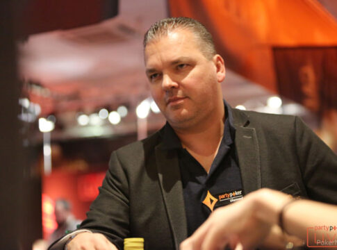 Jan-Peter Jachtmann unter den Big Stacks beim Online-Flight 1c der partypoker Million Germany!
