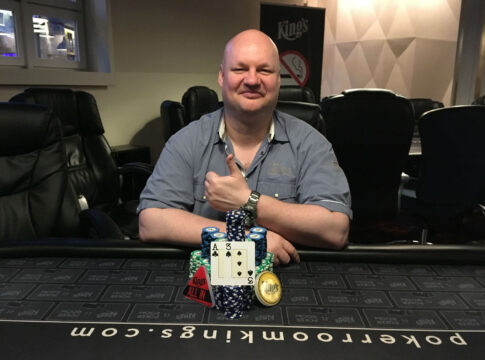 Veritas bezwingt 7andar Jr. beim King´s Mega Stack Turbo am Montag