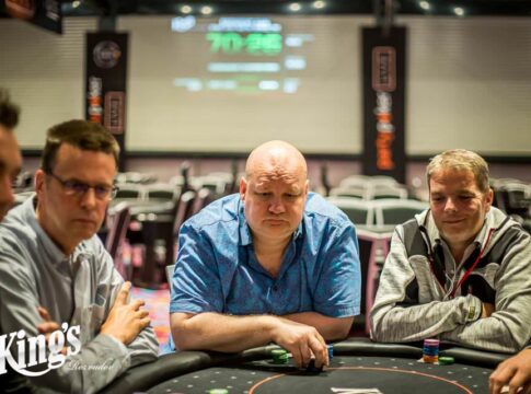 „Veritas“ übernimmt die Führung beim Midsummer Cup im King’s!