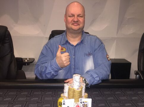 Sieg für „Veritas“ beim Midsummer Sunset – €8.000 GTD beim King’s Side Event am Sonntag!