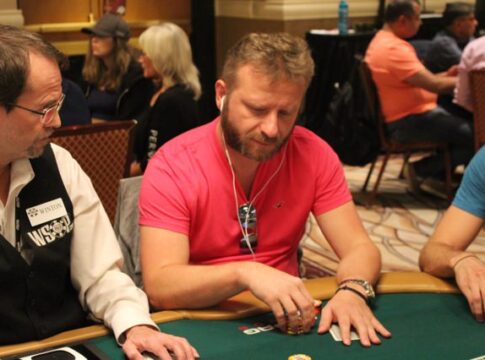 Konstantinos Nanos am Final Table des Battle of Malta – €302.000 up top!
