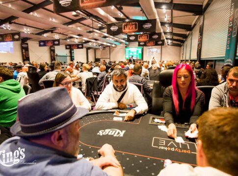 Aycal Ersoy ist der Overall-Chipleader im Finale des partypoker Starter Event im King’s!