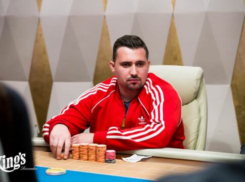 Kann Timur Gaglan seinen Titel im Finale des PokerNews Cup im King’s verteidigen?