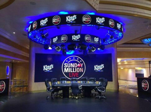 Ab 12:30Uhr gibt es das Finale des PokerStars Sunday Million Live Main Event im Livestream!