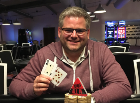 Siege für Richard Koster und Marcus Tretter bei den Dutch Classics Side Events – Sonntag letzte Chance auf über €160.000 beim Main Event!