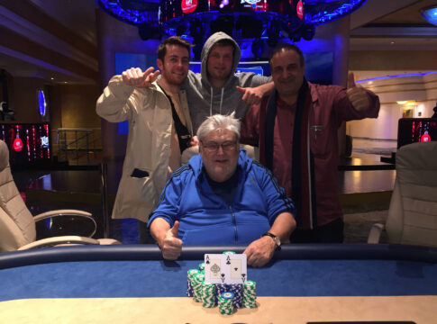 4-way Deal beim King´s Mega Stack Turbo lässt René Nicolas jubeln